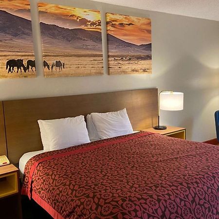 Days Inn & Suites By Wyndham Ridgeland Eksteriør bilde