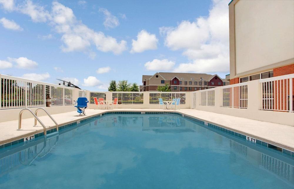 Days Inn & Suites By Wyndham Ridgeland Eksteriør bilde